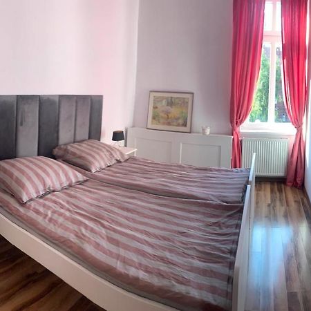 Kamienica Apartment Chorzow Exterior photo