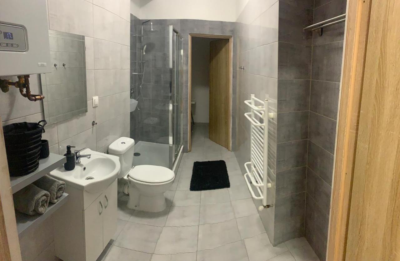Kamienica Apartment Chorzow Exterior photo