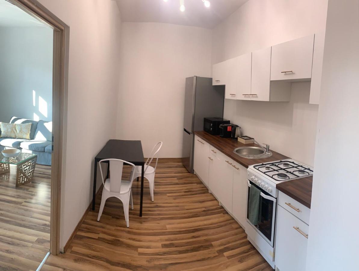 Kamienica Apartment Chorzow Exterior photo